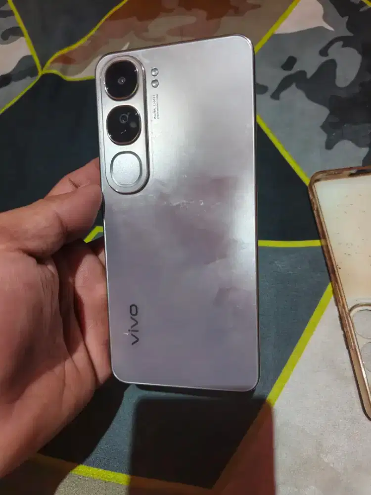 Vivo v40 lite 4g