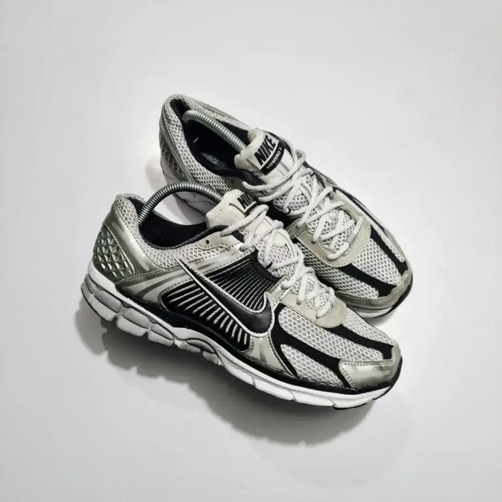 Nike Vomero 5 'Metalic Silver Black' Original Second Size 42,5/27cm