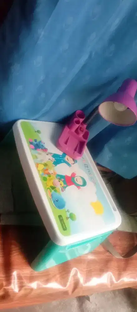 Meja belajar anak (bekas)