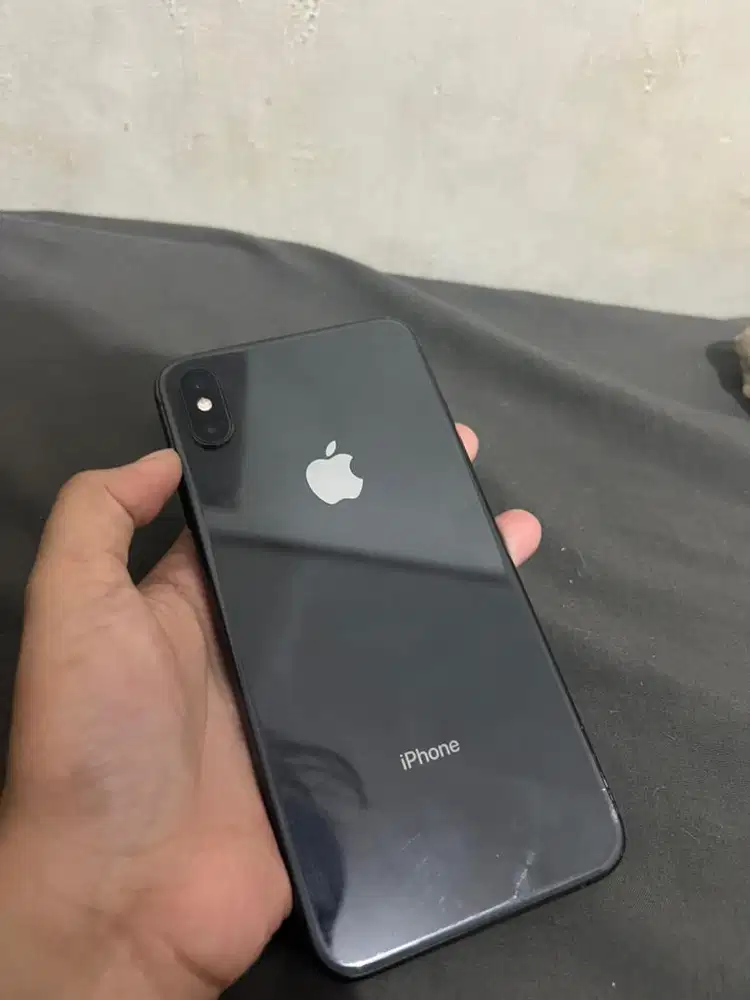 IPHONE XS MAX 64gb inter