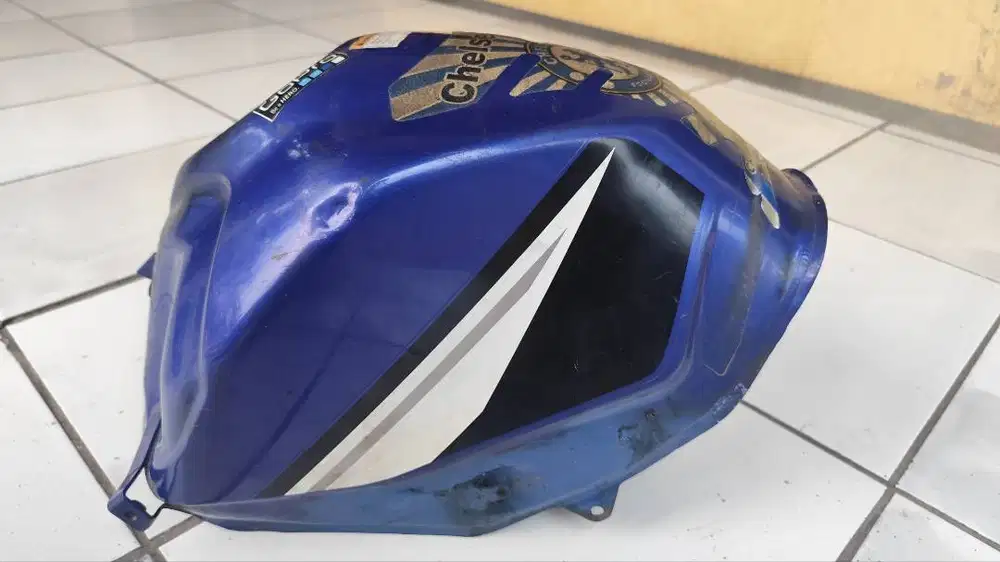 Bahan Tangki Vixion NVL Ori Bekas - Cocok Buat Kanibalan / Motor Custo
