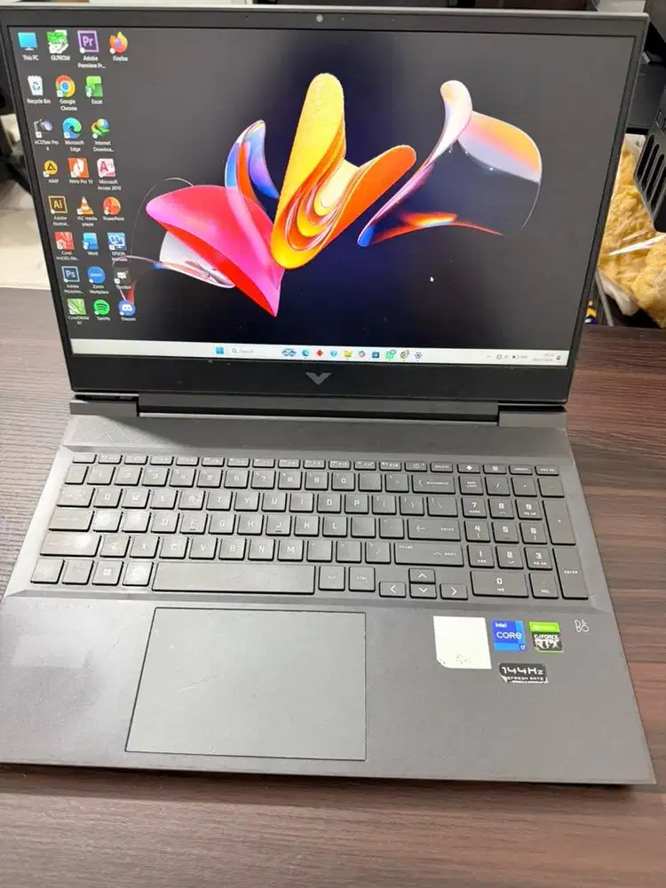 Dijual Laptop Victus by HP 16-d0xxx