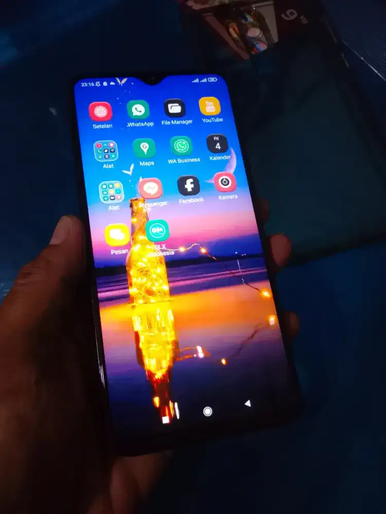 Jual redmi note 8pro ram 6/128 NFC sangat mulus lcd masih original