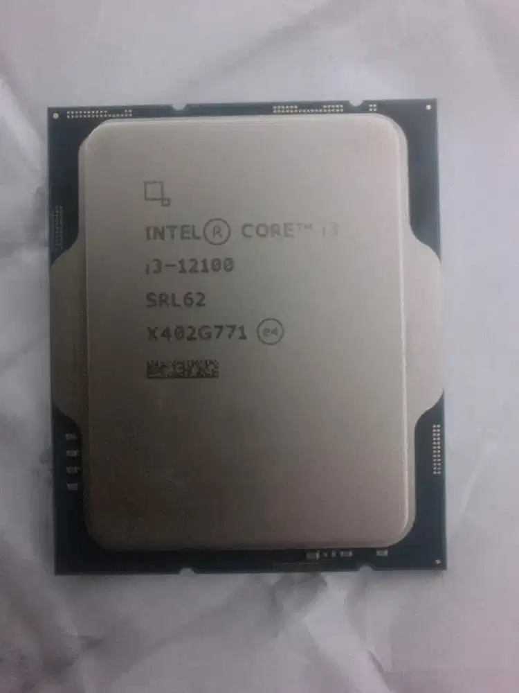 Processor Intel core i3-12100