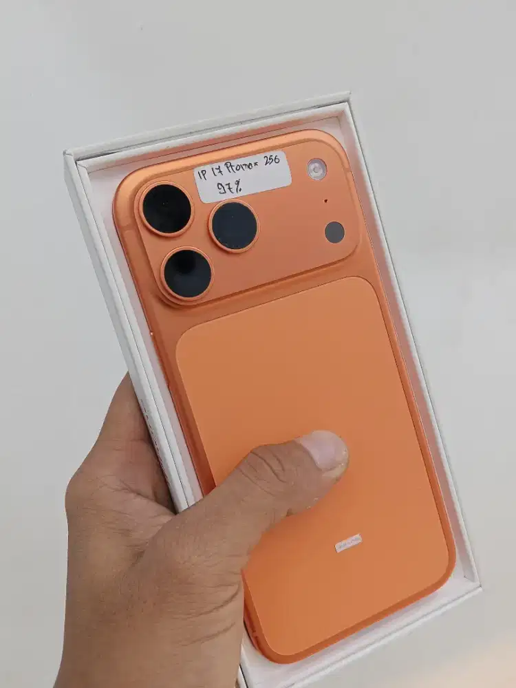 iPhone 17 promax 256 ibox