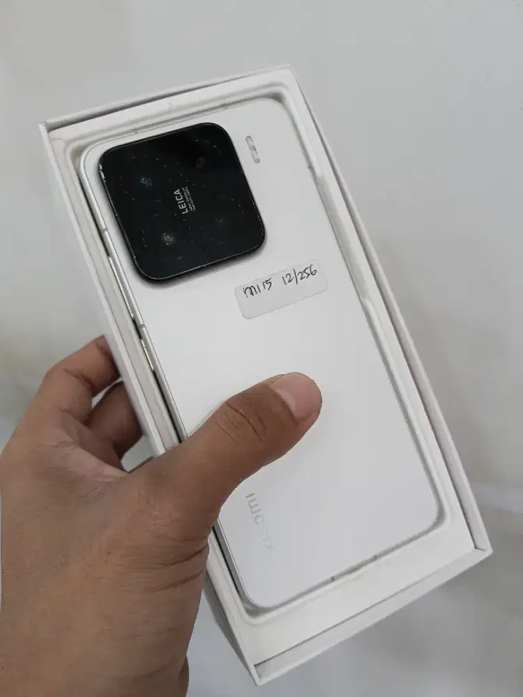 Xiaomi mi 15 12/256