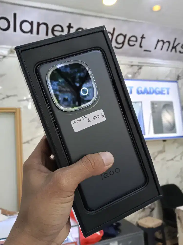 IQOO 13 16/512GB