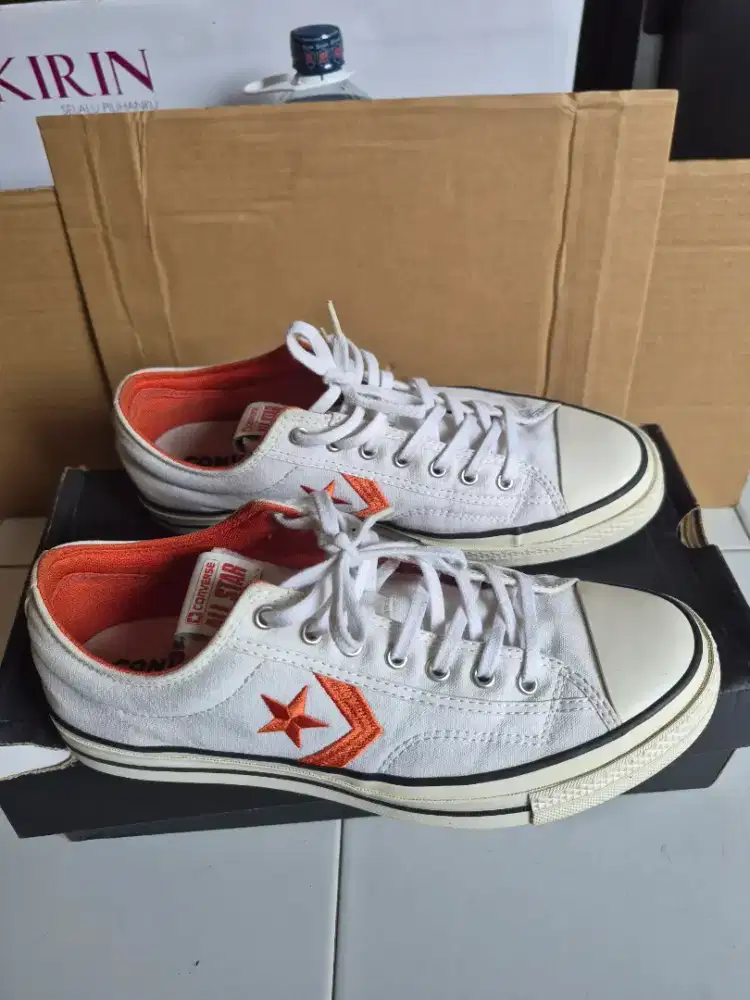 Sepatu Converse Star Player 76 OX