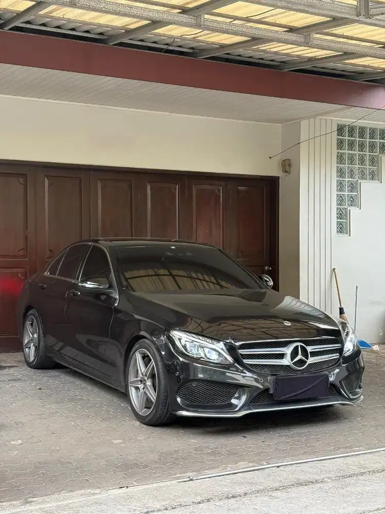 Mercedes Benz C300 AMG 2019