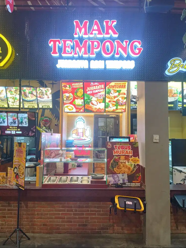 MAK TEMPONG BUKA LOWONGAN! CREW OUTLET – SURABAYA & SIDOARJO