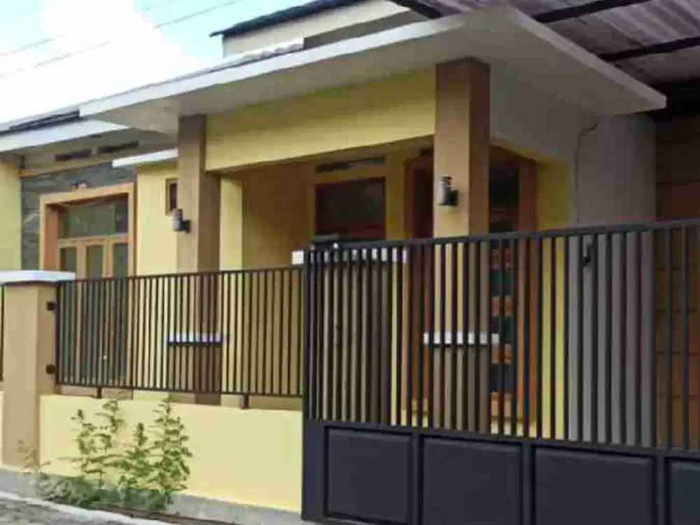 Dijual rumah lokasi baturan fajar indah