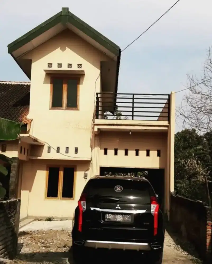 Dijual cepat (harga nego). Rumah asri dan nyaman di Kota Madiun