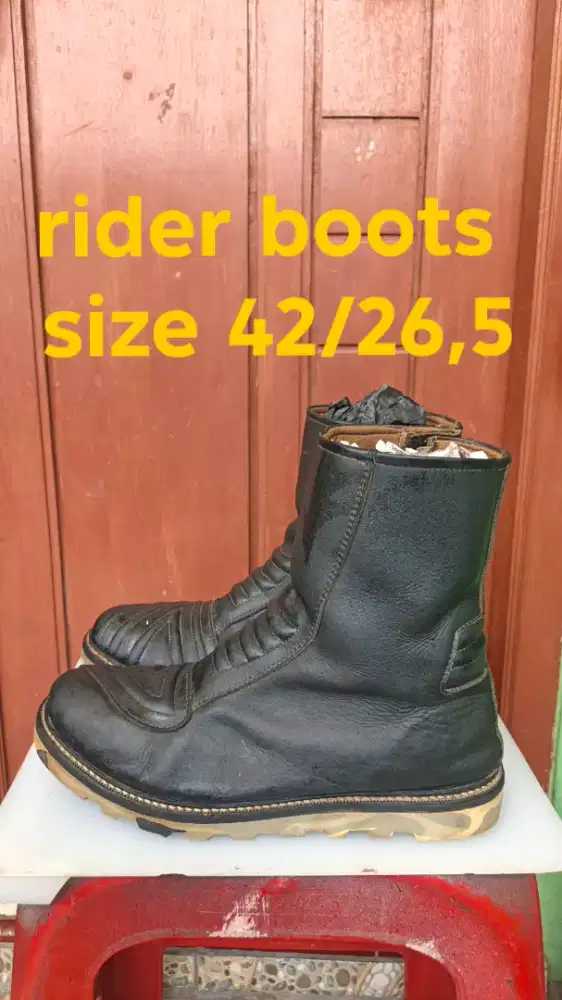 Boots tinggi all size 42