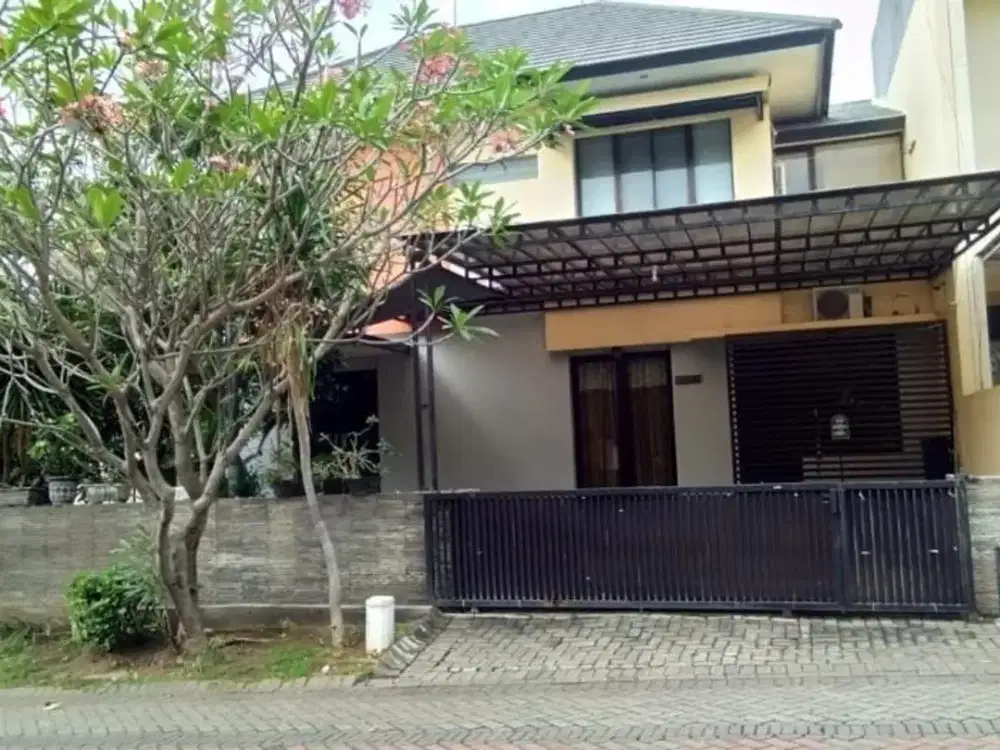 DISEWAKAN RUMAH TAMAN PUSPA RAYA CITRALAND 2LT 3KT FURNISH DEKAT PASAR MODERN