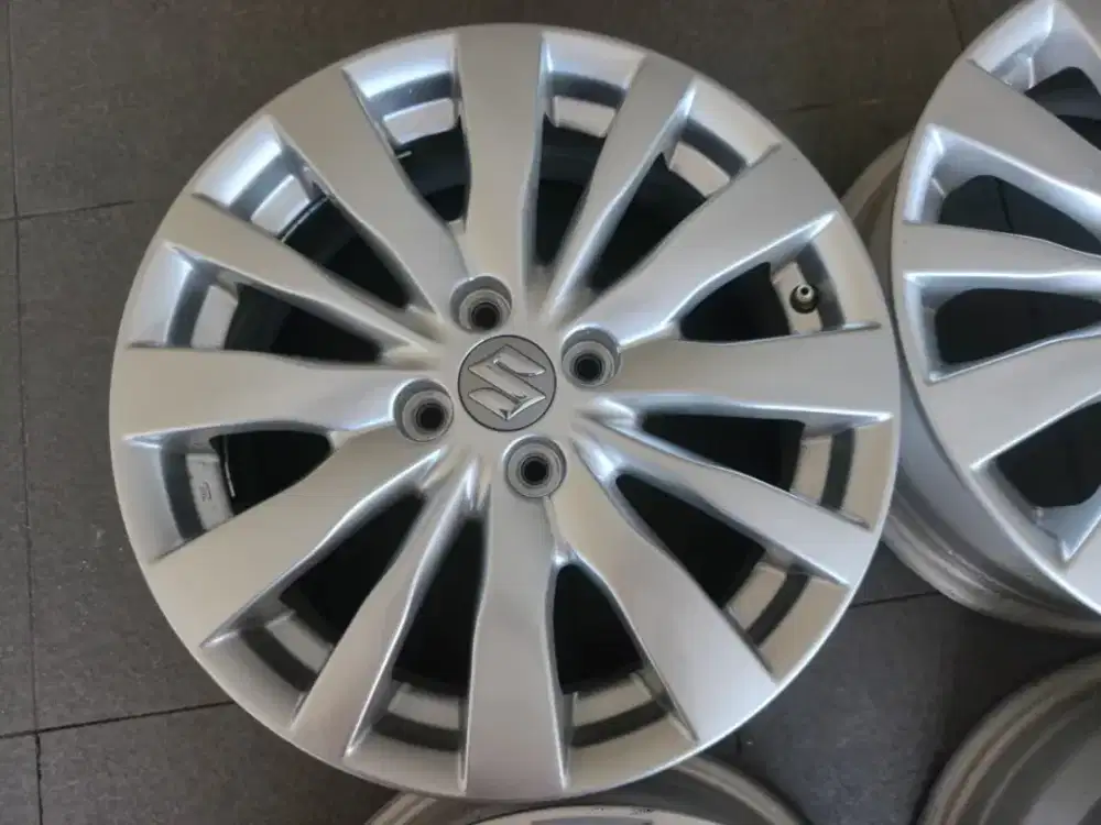 Velg Suzuki Scross Swift Baleno Sx4 Ring 16 R16