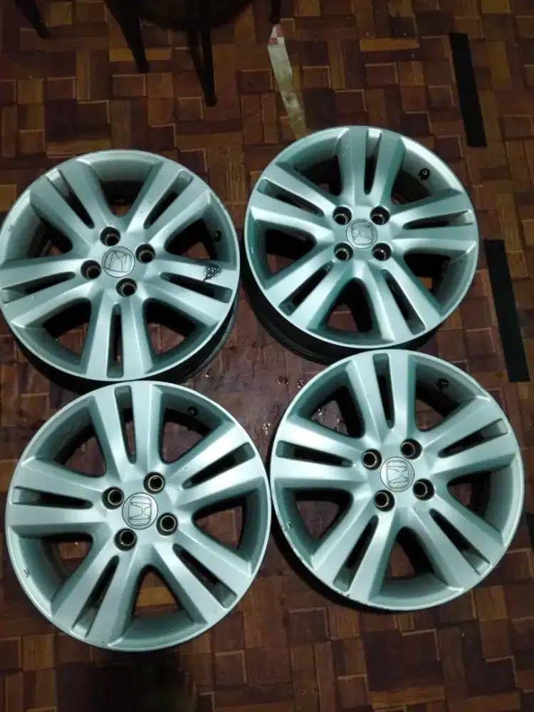 Pelek Honda jazz brio