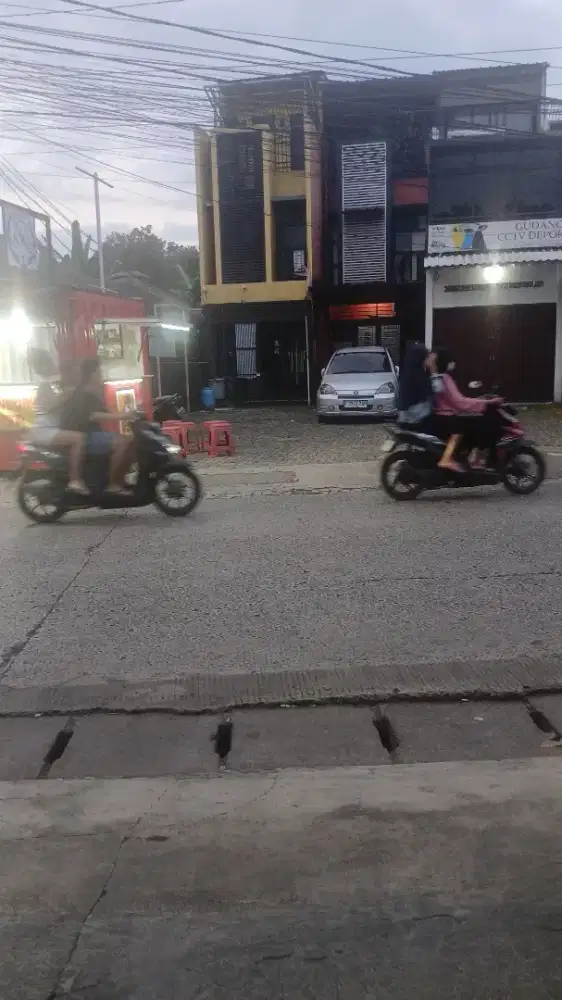Lowongan kerja jaga kedai pancong dan lumpia