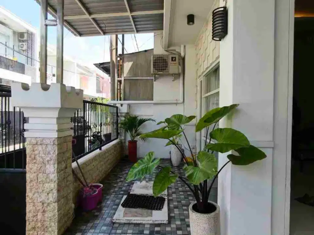 Pakuwon City‼Rumah Siap Huni Bonus Furnish Termurah