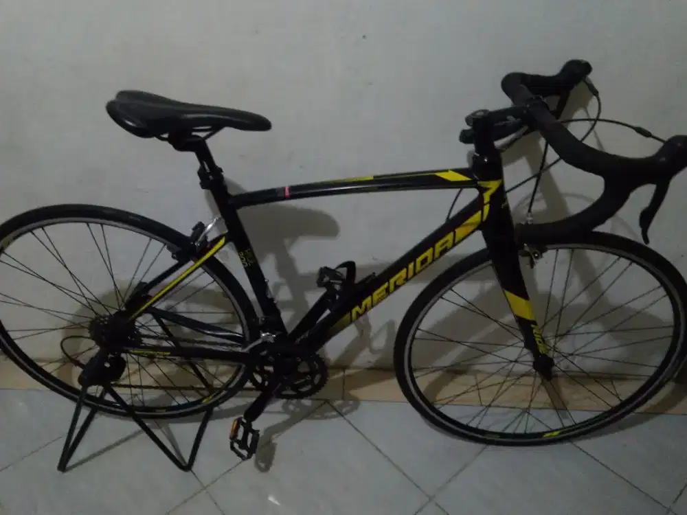 Sepeda Roadbike Merida Ride 200 dan united trifold 5D