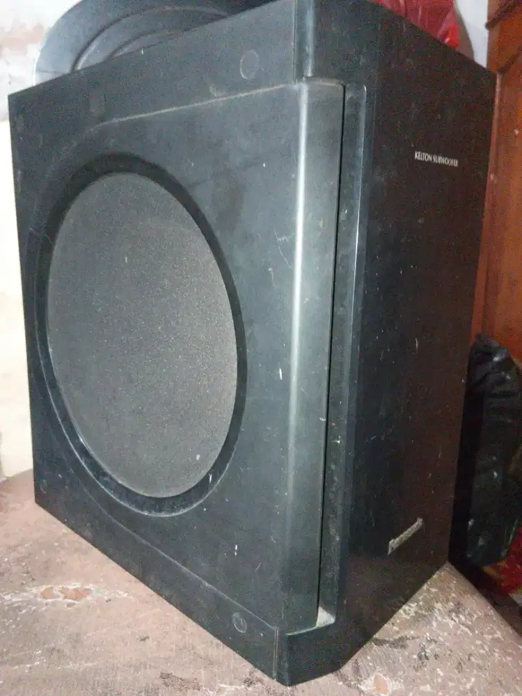 Panasonic Subwoofer 8 in, 250 watts RMS, full ori, box utuh