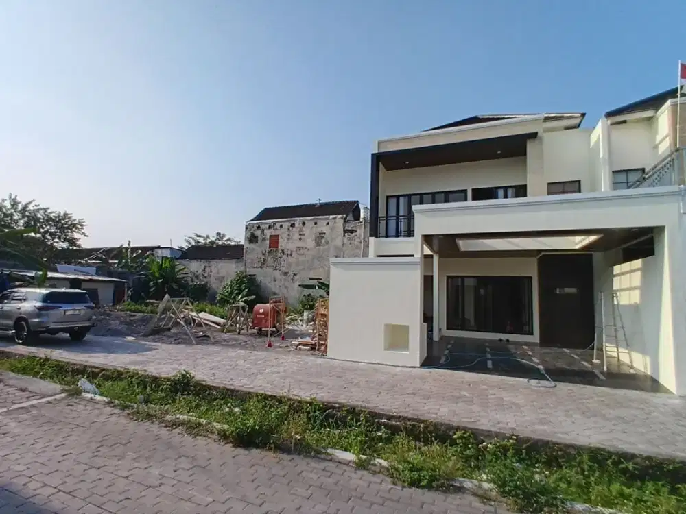 Rumah Modern dekat UGM Jalan Kaliurang km.7,5 Banteng Ngaglik Sleman