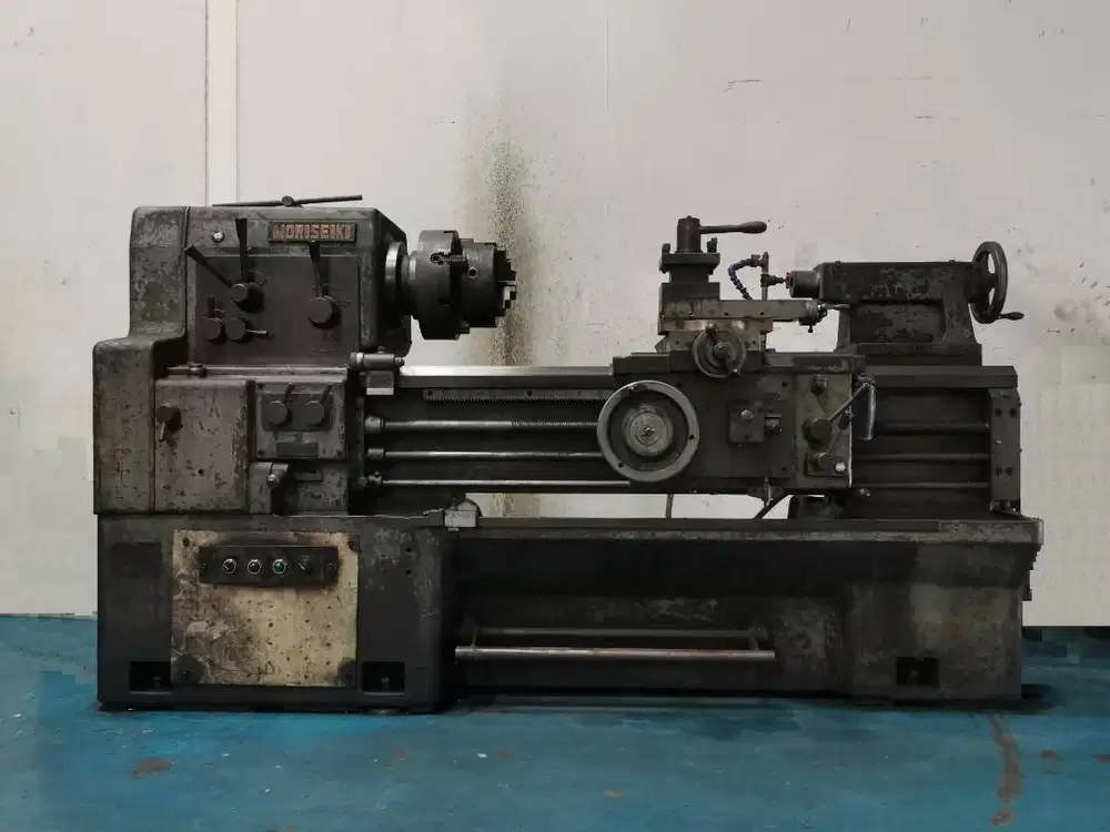 Mesin bubut / Lathe ex. Jepang