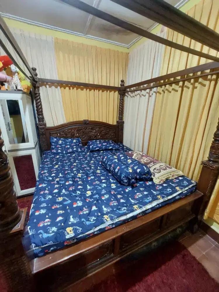 Dipan/Kasur Jati Jepara Full Set
