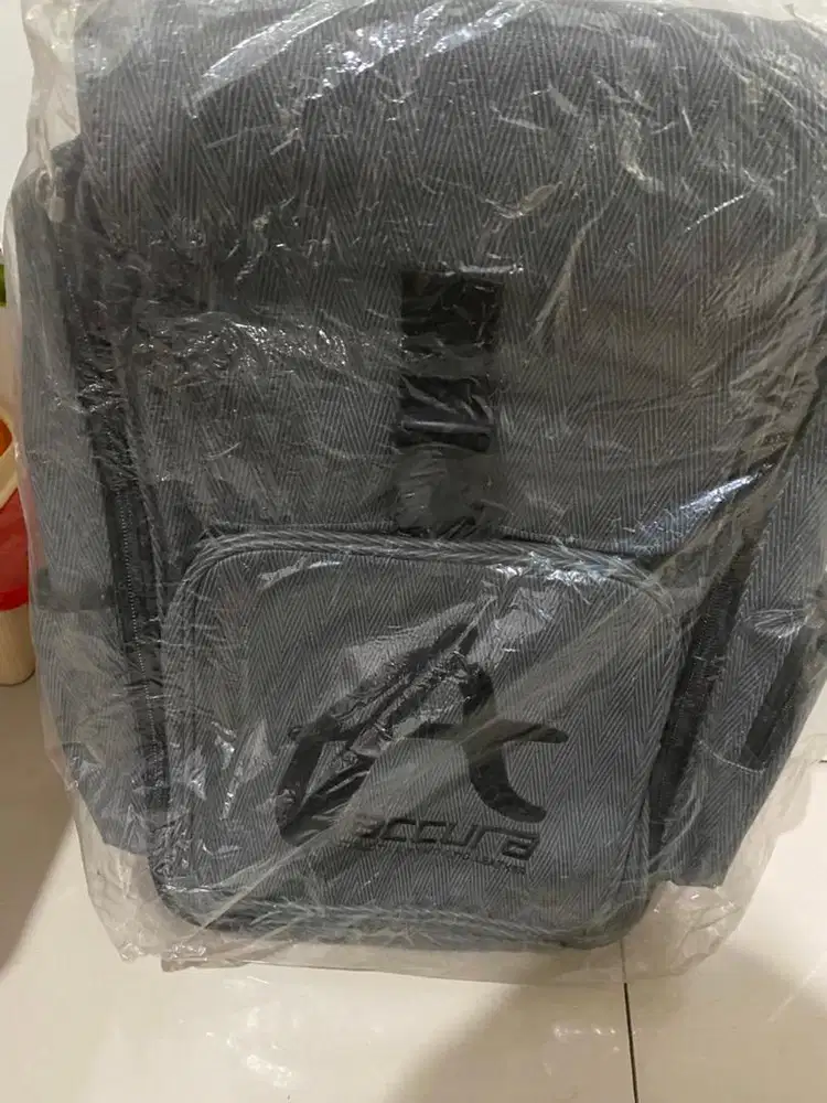 Tas muat segala