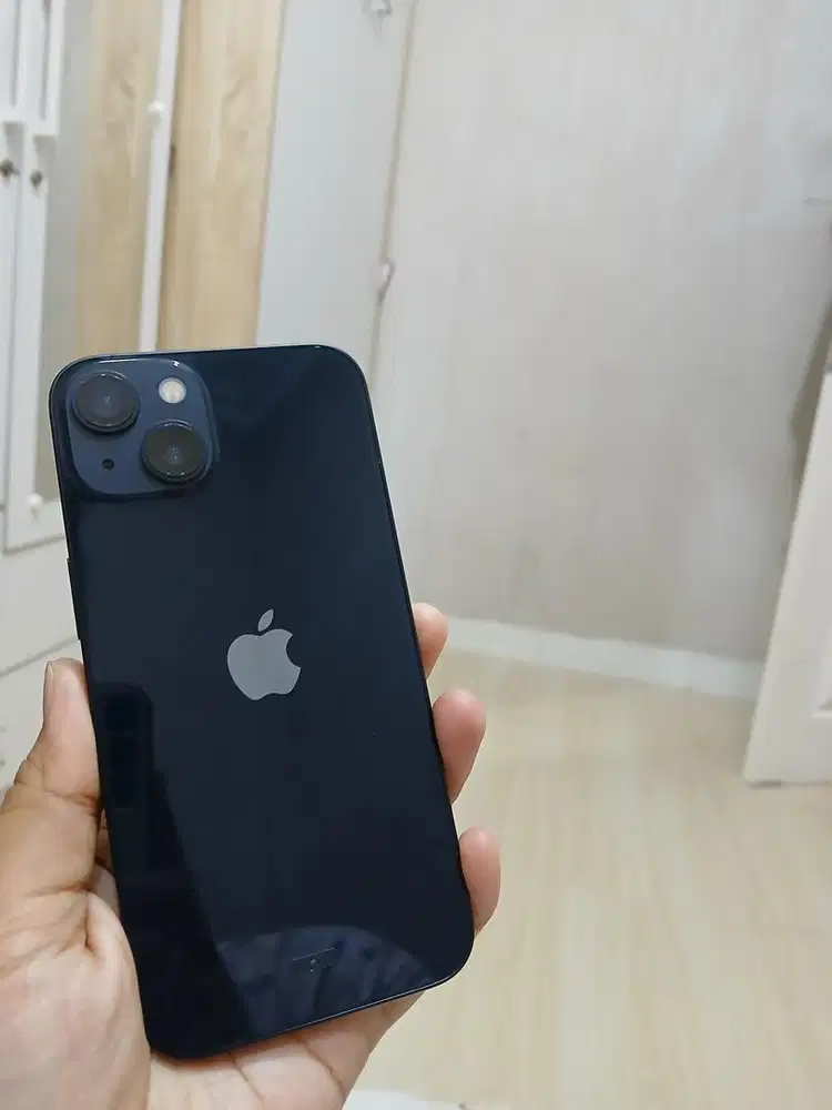 Dijual IPHONE 13 Basic second