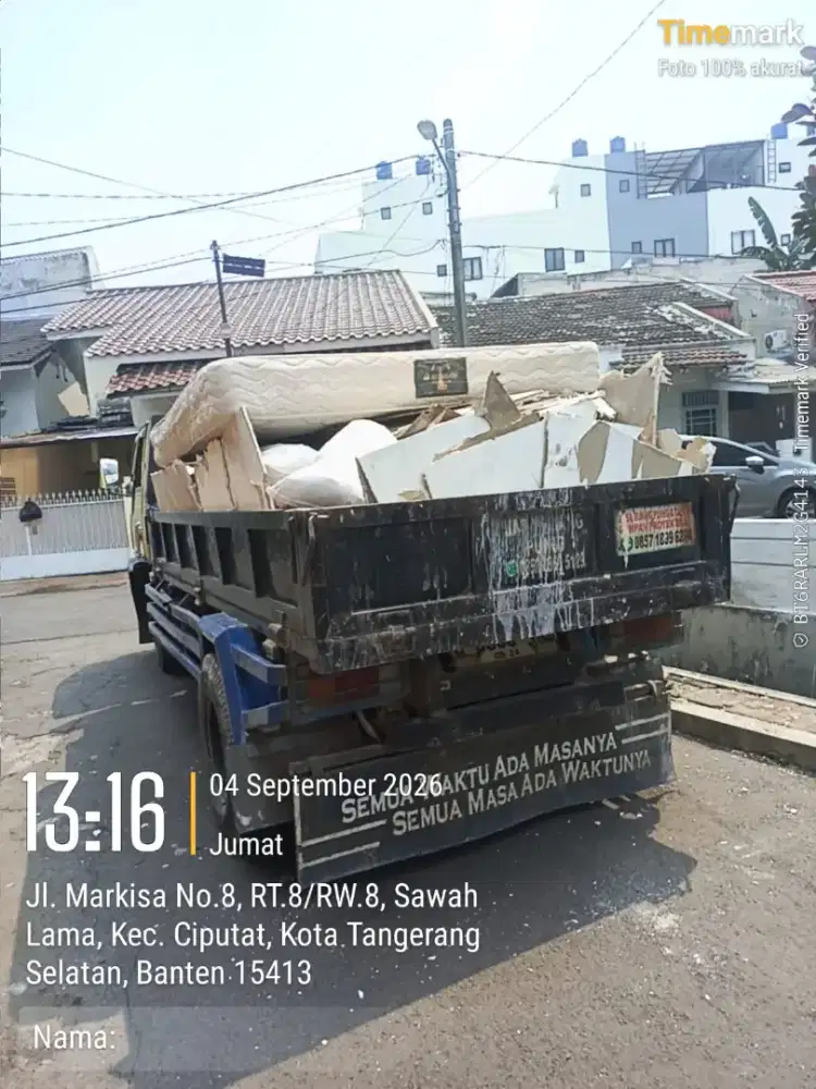 Jasa buang puing dan urugan