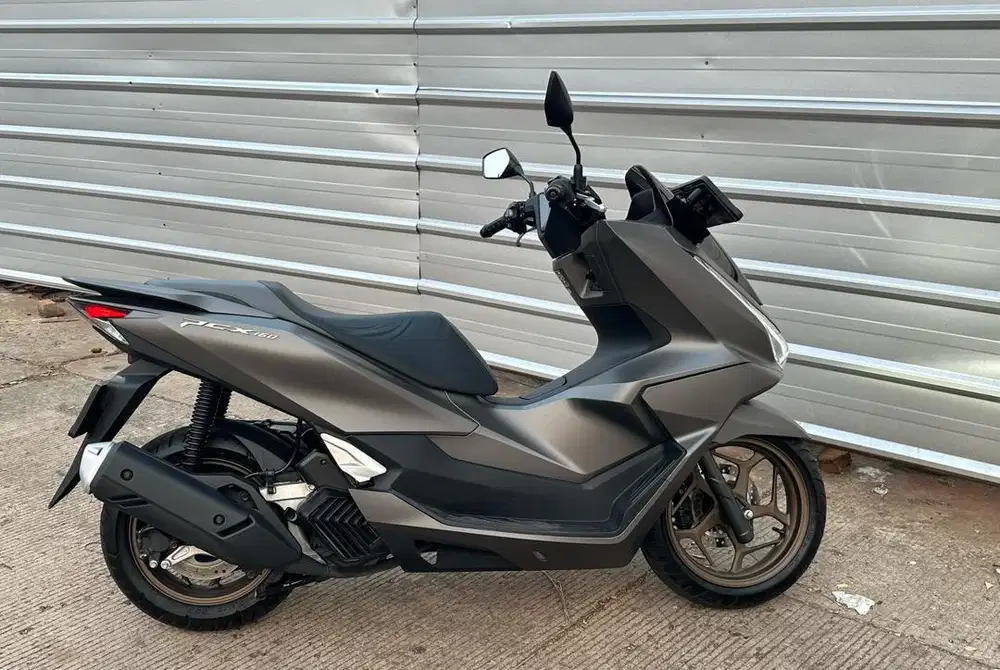 Honda PCX ABS 2025 km 1700.
