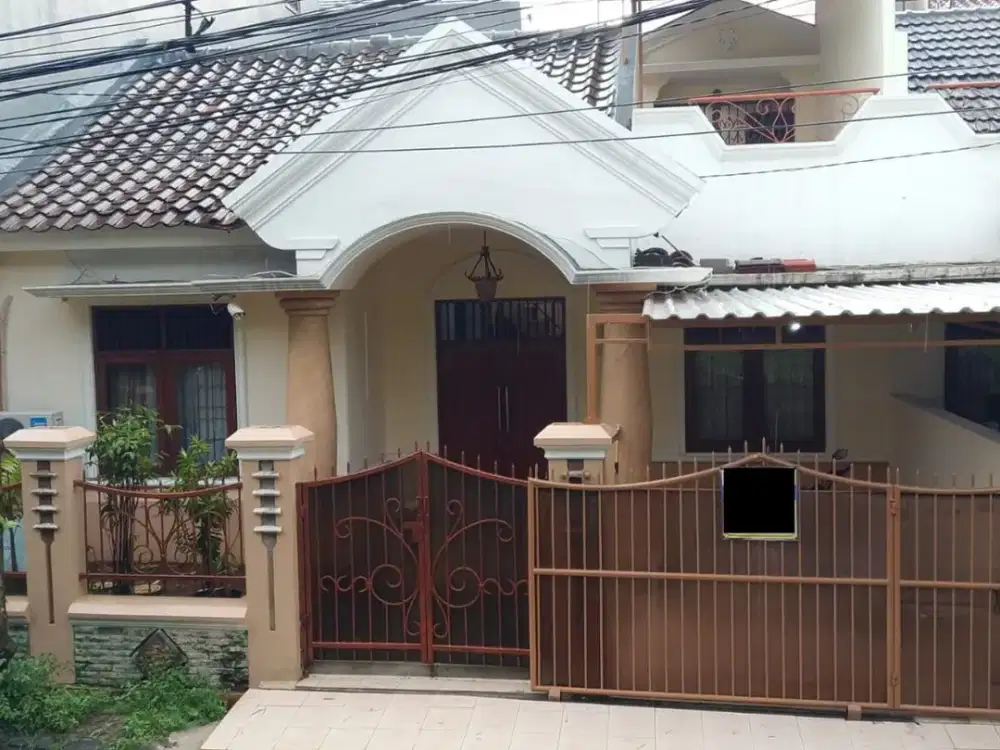 Rumah Luas 2 Lantai Pondok Mekarsari Permai