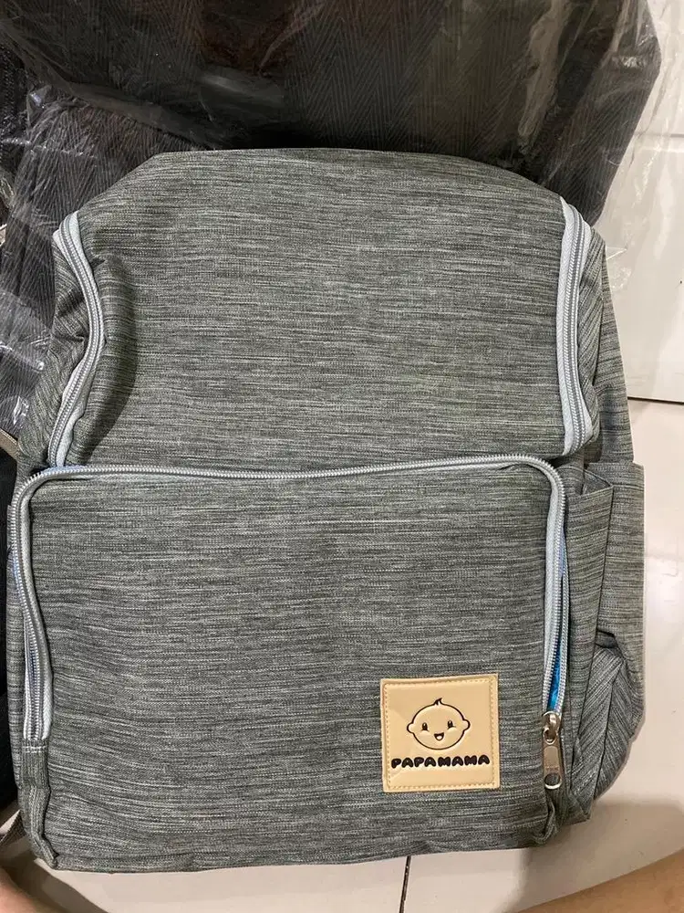Tas beberengkes abu