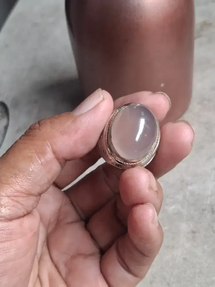 Jual batu cincin anggur putih kristal mengkilatnya bagus