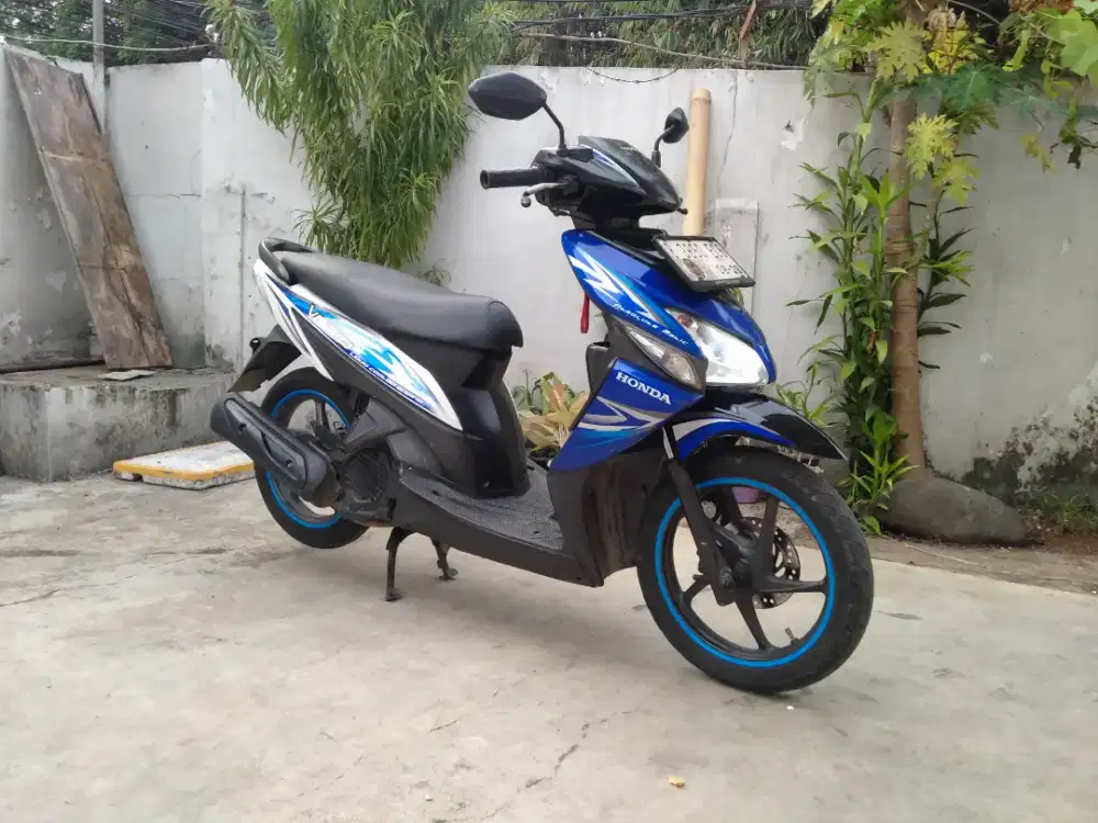 Honda Vario Cw 2013 B Depok bs tt
