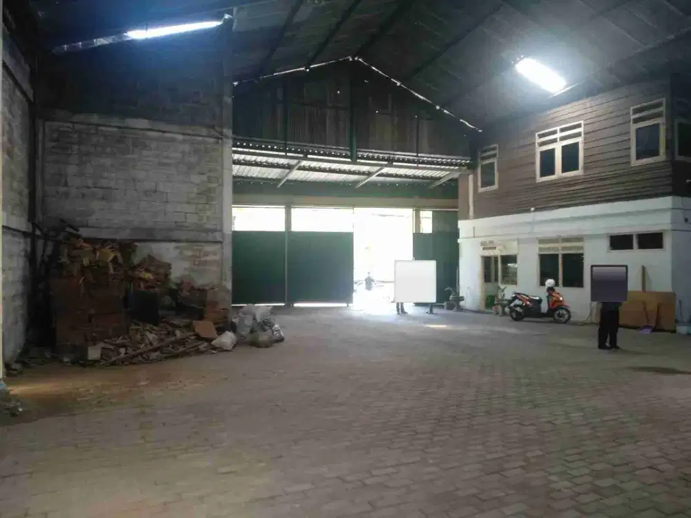 SEWA GUDANG JLN BESAR JL BARATA JAYA