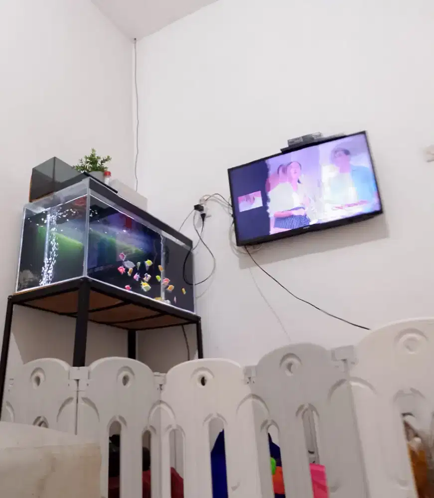 Aquarium 1 Set & Rak besi