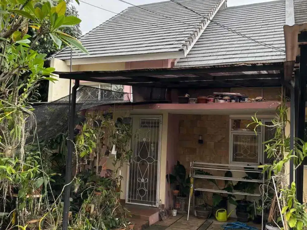 Dijual Rumah Dalam Cluster Privat, Semi Furnish Lokasi Dekat Rumah Sakit Jatisampurna