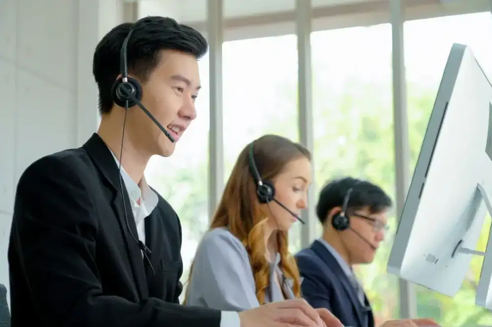 Dibutuhkan Telemarketing untuk Freshgraduate