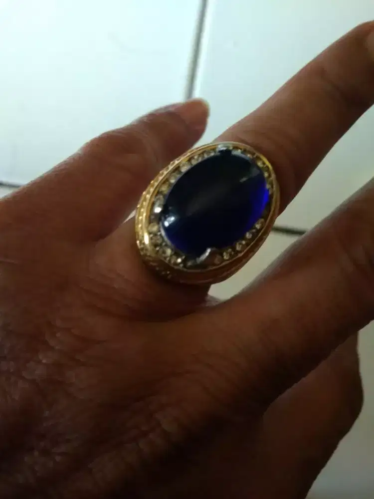 Cincin Blue Sapphire