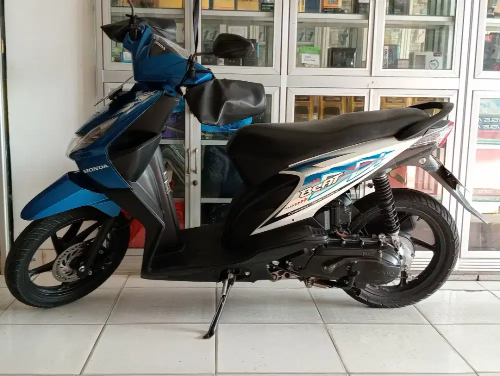 Jual honda BeAT karbu thn 2012
