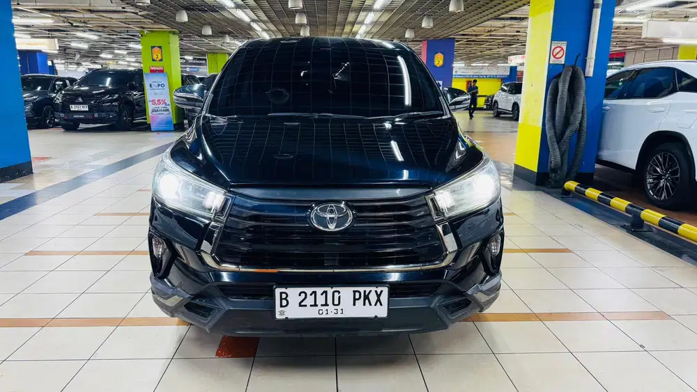 Venturer Diesel AT 2021 Hitam