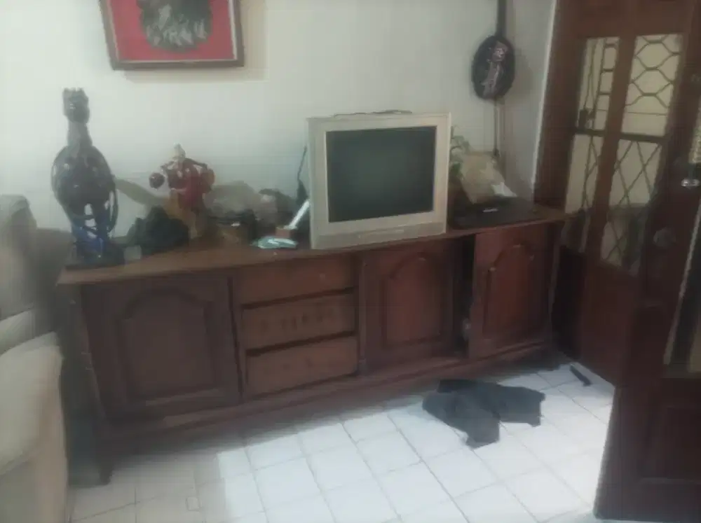 Bufet kayu panjang 2 meter