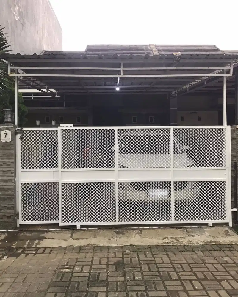 Pintu pagar besi geser expanded