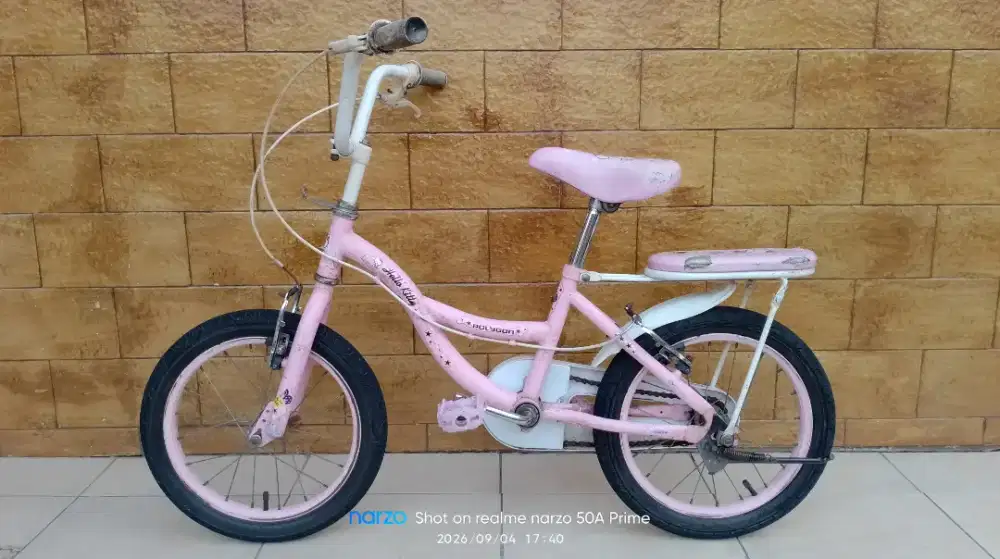 BMX Polygon Hello Kitty