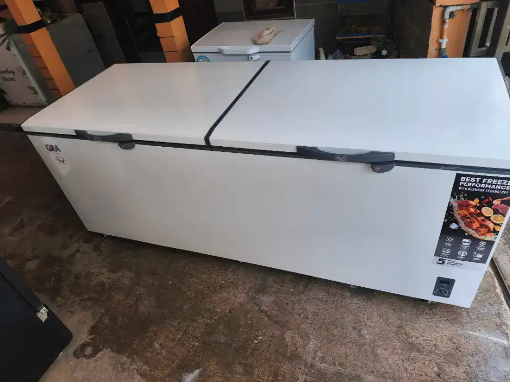 Gea frezeer box 1200 liter ORI mulus 95%