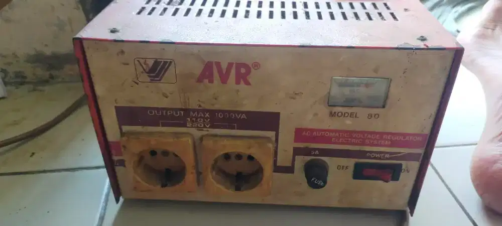 AVE model 80 regulator