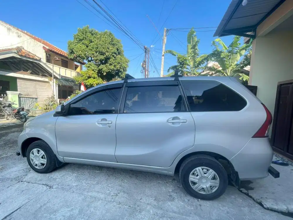 Xenia 2014  type M Bandung
