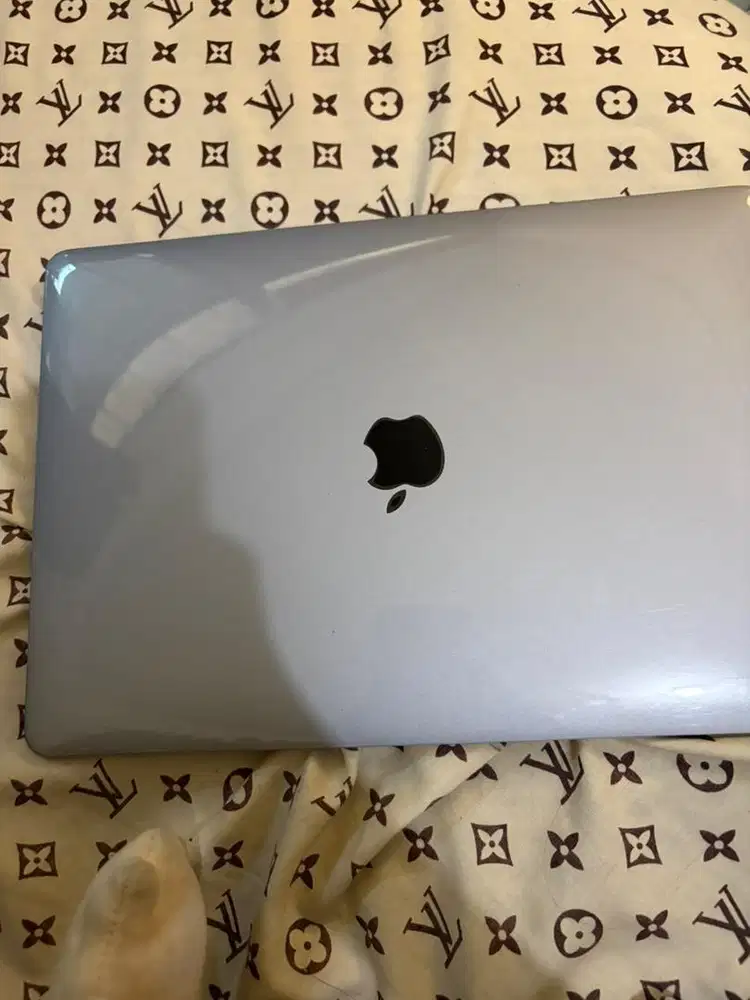 Di jual Macbook air m1
