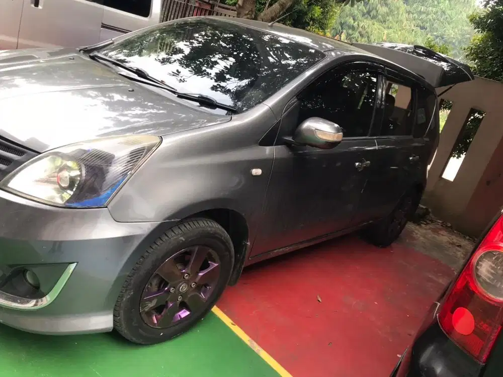 Nissan Livina 2008 Bensin